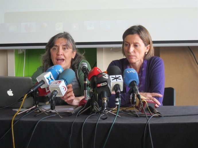 Las dirigentes de la ANC Àngels Folch y Carme Forcadell