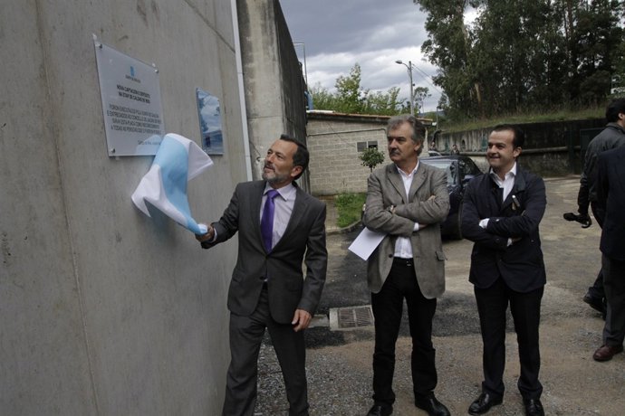 Agustin Hernández e Louzan inauguran os nova depuradora de Caldas