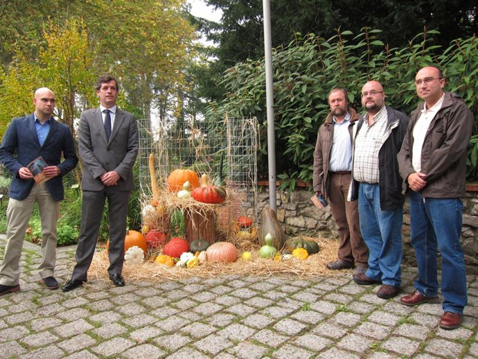Presentación Actividades En El Jardín Botánico