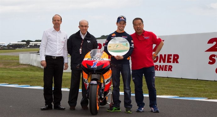 Casey Stoner y Carmelo Ezpeleta