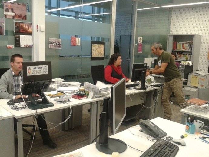 Grupo juntero de Bildu trabajando el 'Día de Euskadi'