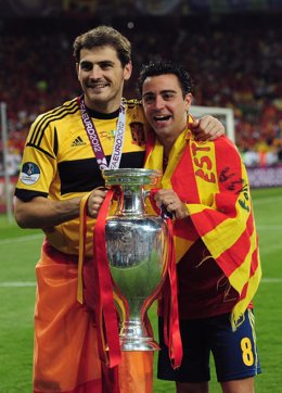 Iker Casillas y Xavi Eurocopa