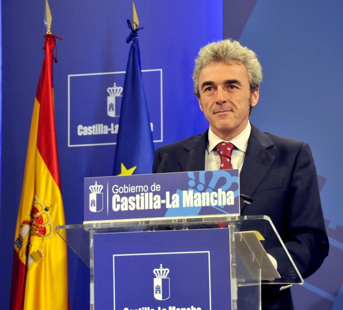 Esteban en rueda de prensa