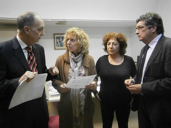 Reunión entre Díaz Tezanos y UGT sobre ampliación de la apertura comercial 