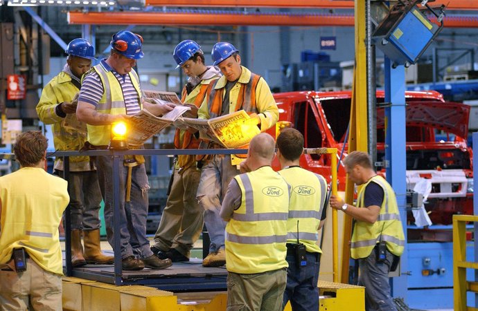 Trabajadores De Ford En Southampton (Reino Unido)