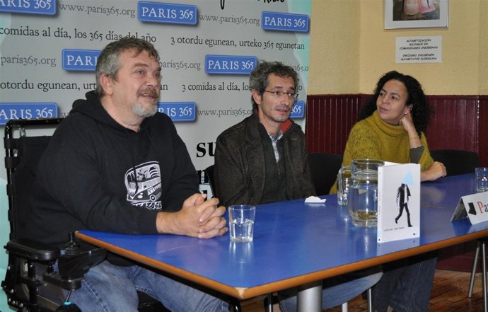 Presentación del libro de Jorge Nagore (c).