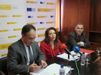 Siguen buscando en el mar a los inmigrantes naufragados pero no se esperan supervivientes, según Crespo