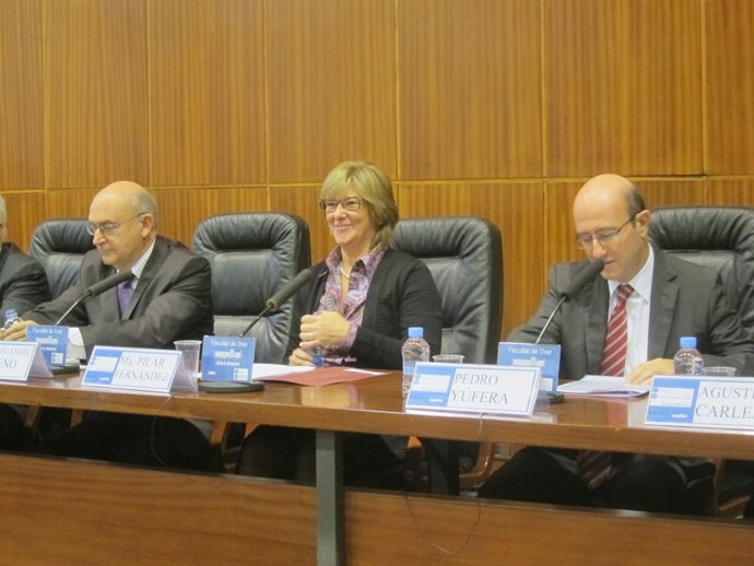 El presidente del TSJC, M.A.Gimeno, la consellera P.Fdez.Bozal, y el decano Icab