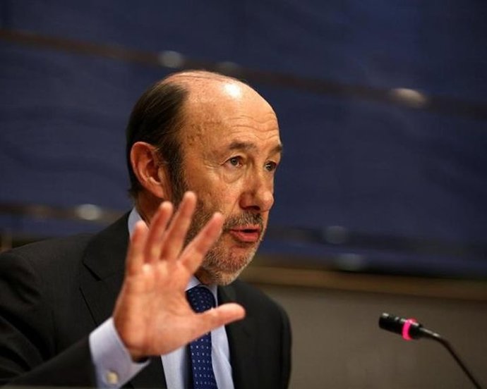 Rubalcaba: "No he pensado en dimitir"
