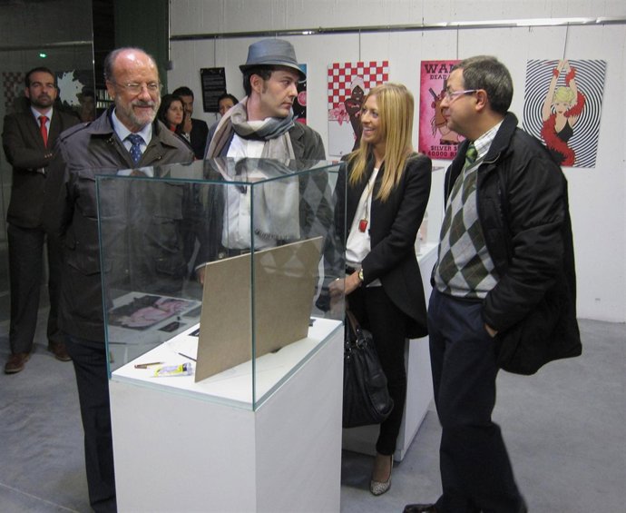 Exposición de Dani Mayo en el aparcamiento de la Cúpula del Milenio