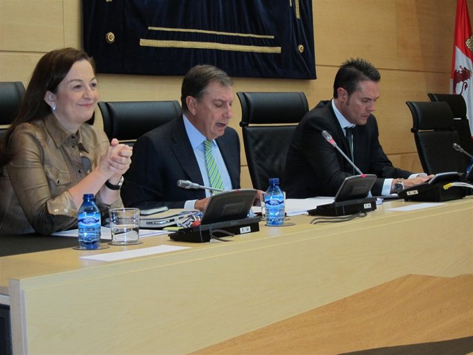 Juan José Mateos comparece en la Comisión de Hacienda