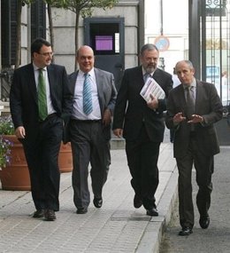 Diputados Del PNV, Con Josu Erkoreka A La Derecha