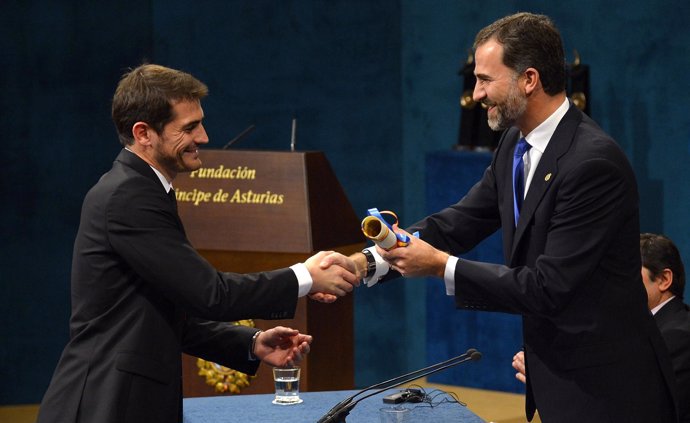 Iker Casillas recibe el Príncipe de Asturias