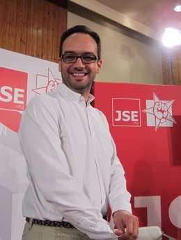 Antonio Hernando  en la Escuela de Otoño de Juventudes Socialistas