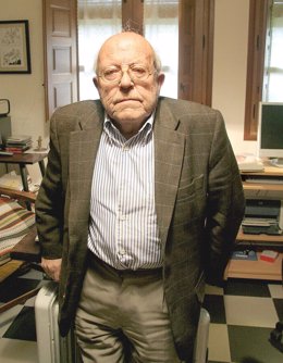 El escritor y periodista José Jiménez Lozano