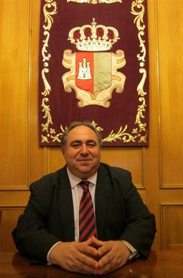Vicente Tirado, presidente Cortes