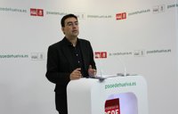 PSOE-A señala que "no pide sillas en Ferraz" sino estar en "los grandes debates" y tener la posición que le..