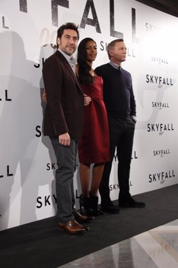 Javier Bardem, Naomi Harris y Daniel Craig