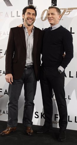 Javier Bardem y Daniel Craig presentan Skyfall
