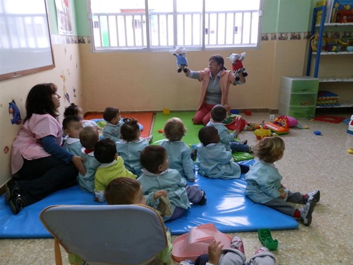 Niños de la guardería de Nuestra Señora de los Dolores de Zaragoza