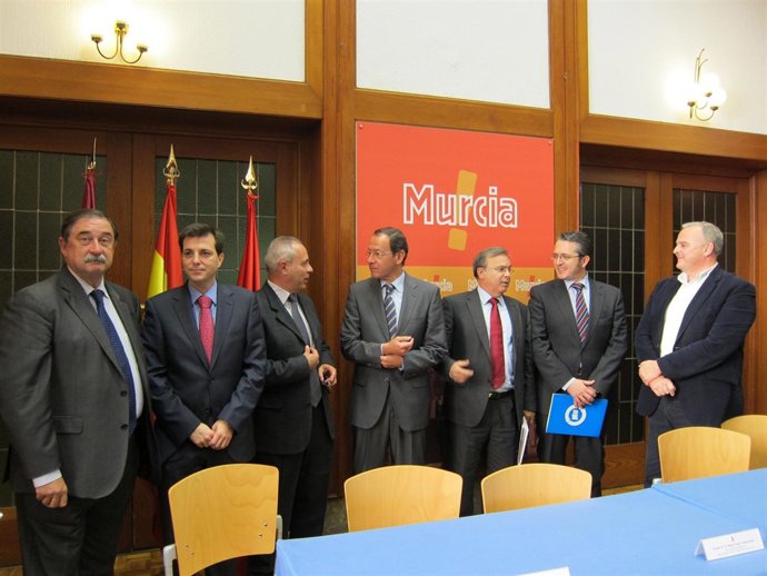 Presnetación del Cluster Medioambiental