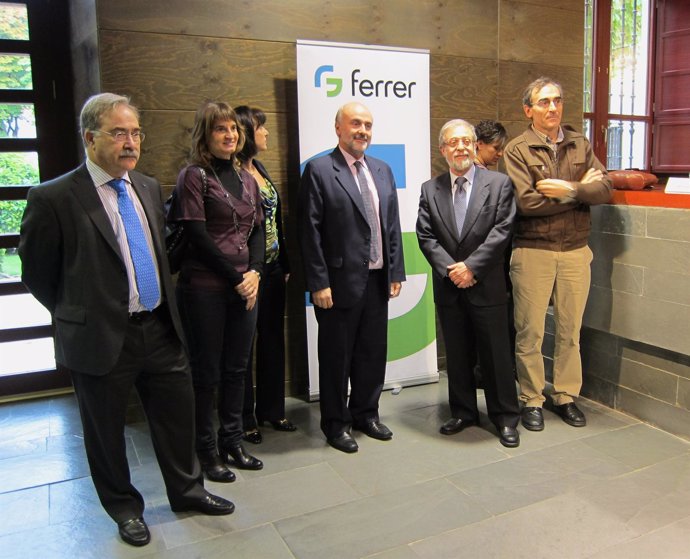 Pastor (izq.), Marcos Sacristán (segundo por la drcha) y Andrés Fdez (centro)