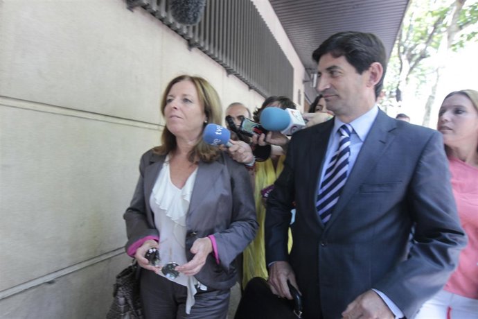 María Dolores Amorós