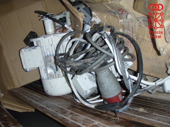 Un motor robado en un taller de Bera.