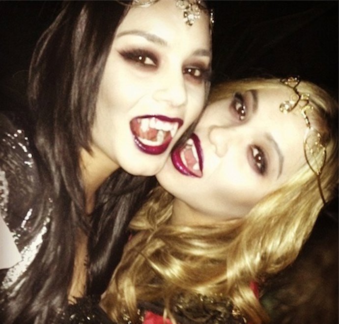 Vanessa y Stella Hudgens