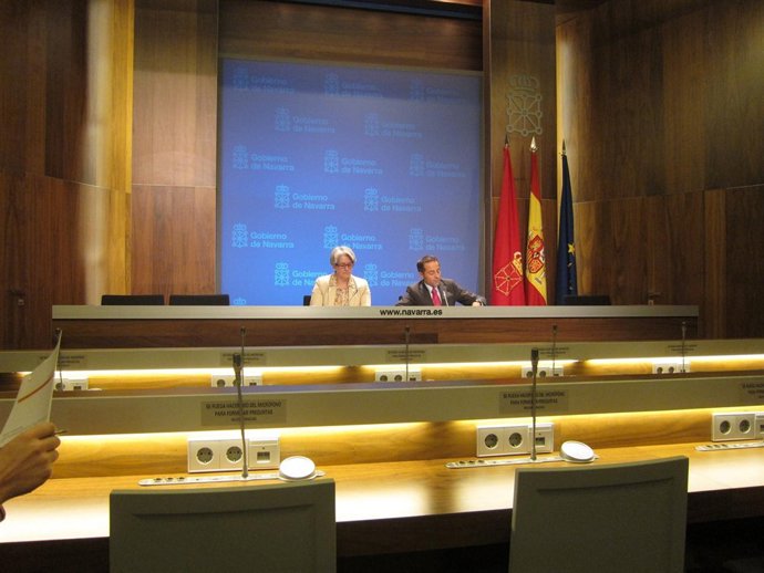 Los vicepresientes Lourdes Goicoechea y Juan Luis Sánchez de Muniáin.
