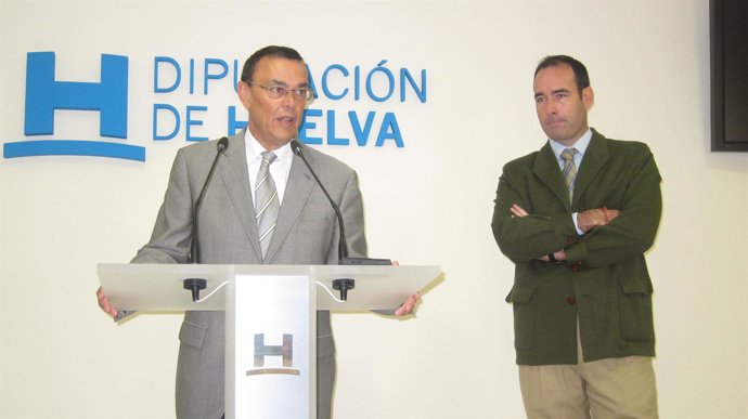 El presidente de la Diputación de Huelva, Ignacio Caraballo, y Kotska Horno.