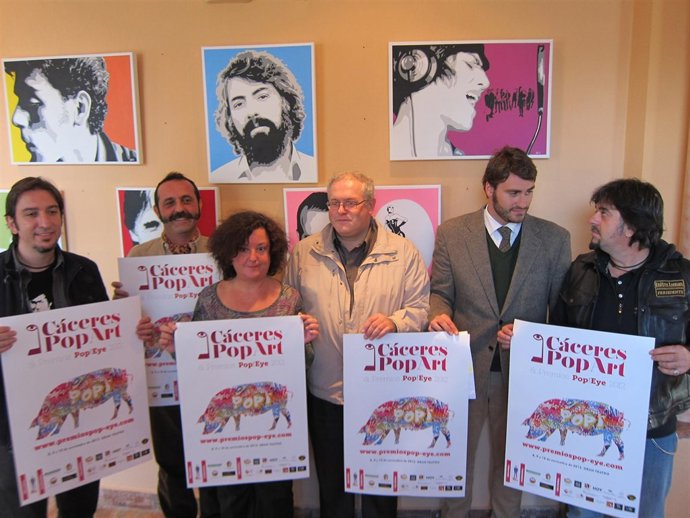Organizadores Del IX Festival Pop Art De Cáceres