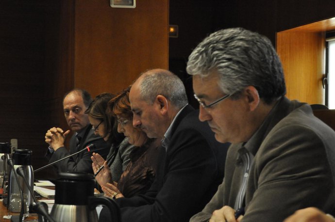 Imagen de los diputados socialistas de la Comisión de Urbanismo de las Cortes.