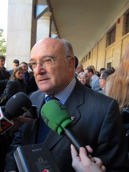 El presidente de la Abogacía Española, Carlos Carnicer