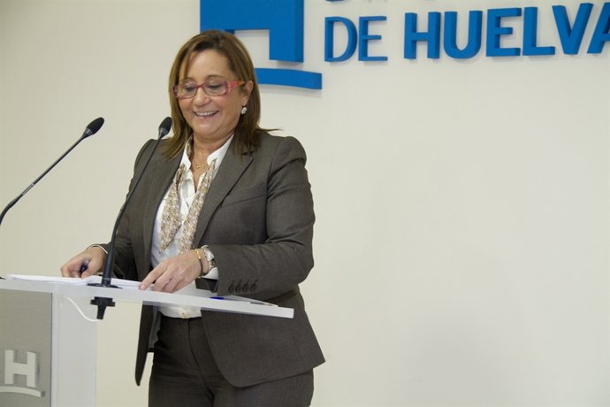 La alcaldesa de Isla Cristina (Huelva), María Luisa Faneca.