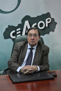 Empresas de construcción ven "inadmisible" el descenso de inversión de los Presupuestos de la Junta