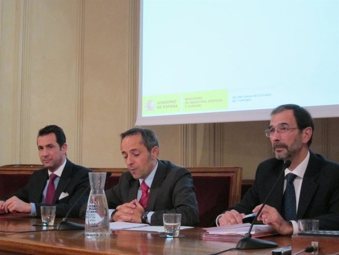 Antonio López de Ávila, Juan Luis Sánchez de Muniáin, y Carlos Erce.