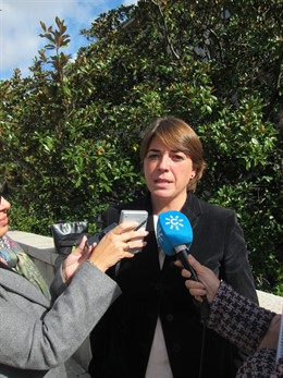 Elena Cortés, hoy antes de la reunión con Ana Pastor