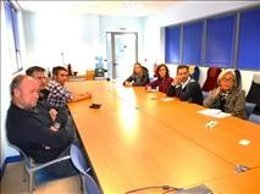 Los parlamentarios en Sunsundegui.