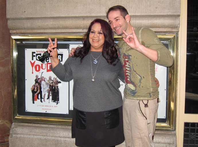 Edith Salazar Y Rubén Yuste, Dos De Los Protagonistas De 'Forever Young'.