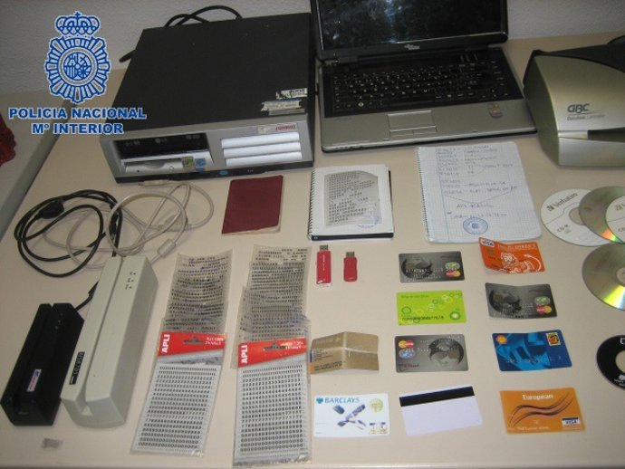 Objetos Incautados Por La Policía Nacional En La 'Operación Puya'