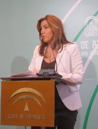 Díaz compara el Presupuesto "para las personas" de Andalucía con el de Madrid, que da "un sablazo a la sanidad pública"