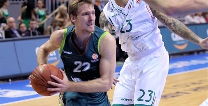 El Unicaja vence al Siena