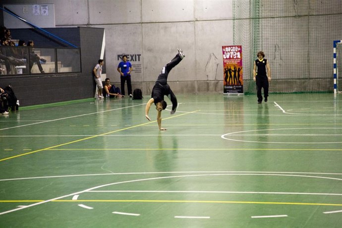 Taller de parkour en La Noche es Jóven desarrollado en una edición anterior