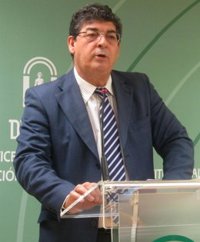 Valderas dice a Zoido que si se sube el FLA para Andalucía no habrá problema para afrontar compromisos con ayuntamientos