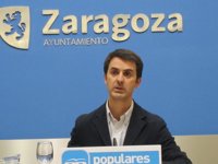 El PP alerta de que el futuro del autobús "está en peligro porque se supedita al tranvía"