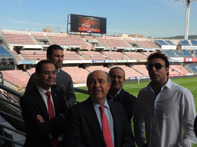 El Estadio Nuevo Los Cármenes estrena vídeo-marcador