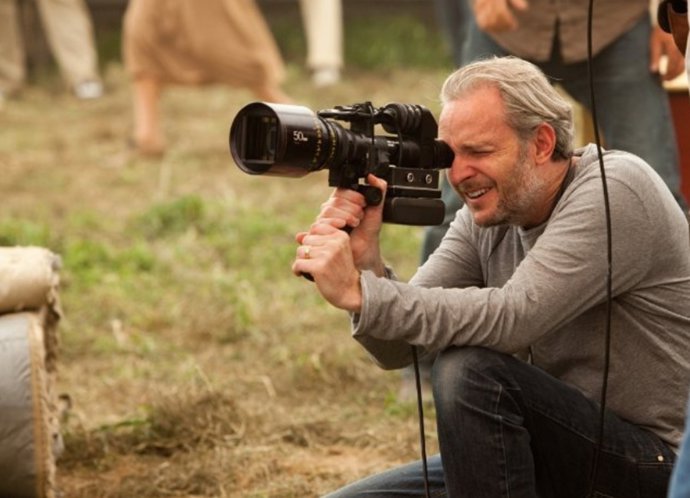 El director Francis Lawrence 