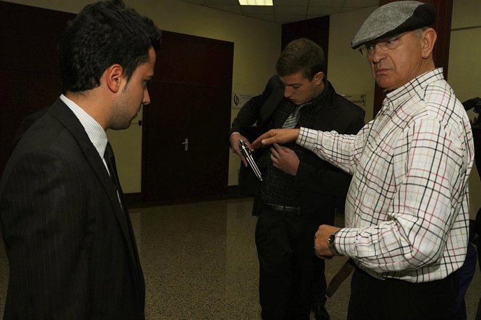 Sesión práctica de entrenamiento para escoltas privados