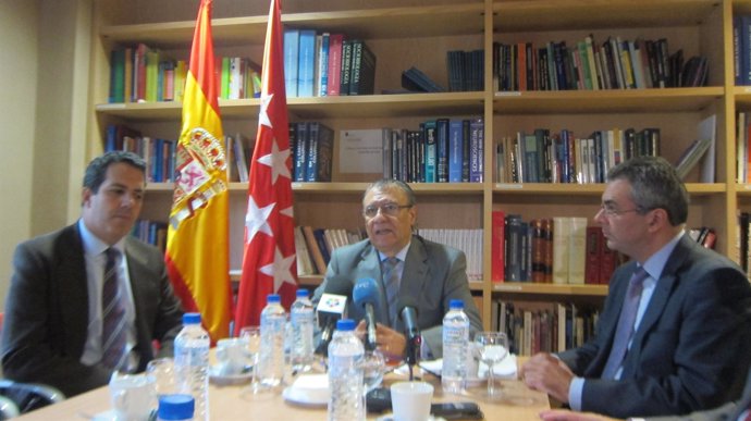El consejero de Asuntos Sociales de la Comunidad de Madrid, Jesús Fermosel